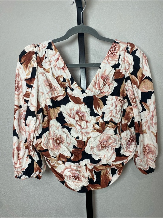Express Tops - Express Floral V-Neck Puff Sleeve Blouse - Black, Pink & Brown
